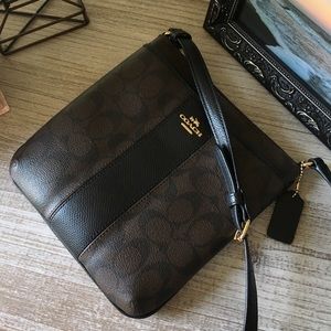 NWOT ✨ COACH Crossbody